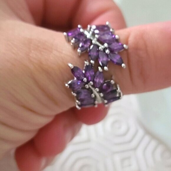 Beautiful Costume Silver Plated Chunky Amethyst Purple Stone Leaf Cocktail Ring - Picture 6 of 7